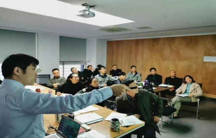 與管理咨詢公司合作對于改善企業(yè)管理有何意義