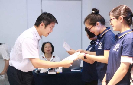 公司管理咨詢因解決客戶問(wèn)題而造成價(jià)值